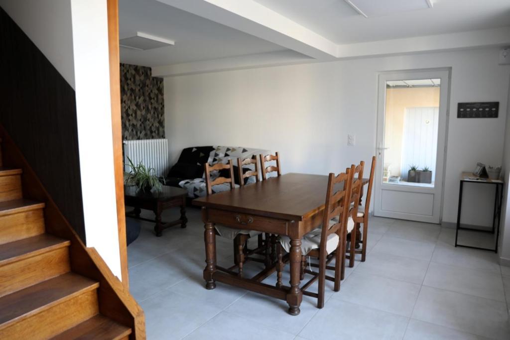 Le Pont De Livinhac Hotel Decazeville Ngoại thất bức ảnh